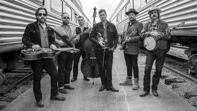 Photograph of Old Crow Medicine Show