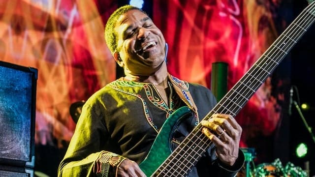 Photograph of Oteil Burbridge